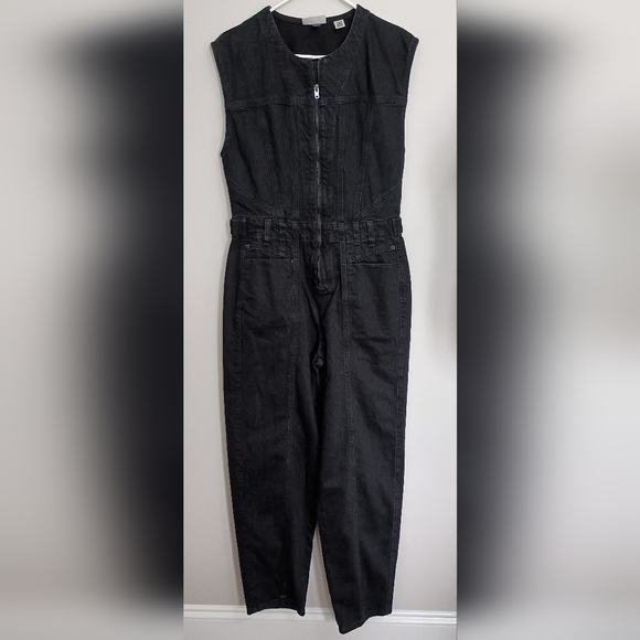 Universal Thread Jumpsuit - Picture 2 of 9